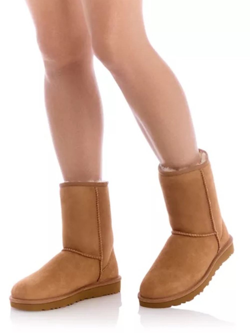 UGG Classic Short II Boots Women’s 6 Chestnut Suede Shearling Cozy